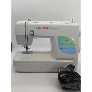 Singer Esteem 1732 Sewing Machine W/ Carry Case Tested  & Working! Stitching!